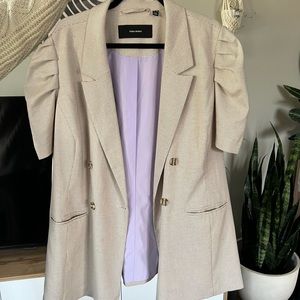 Adorable Vera Moda plaid blazer